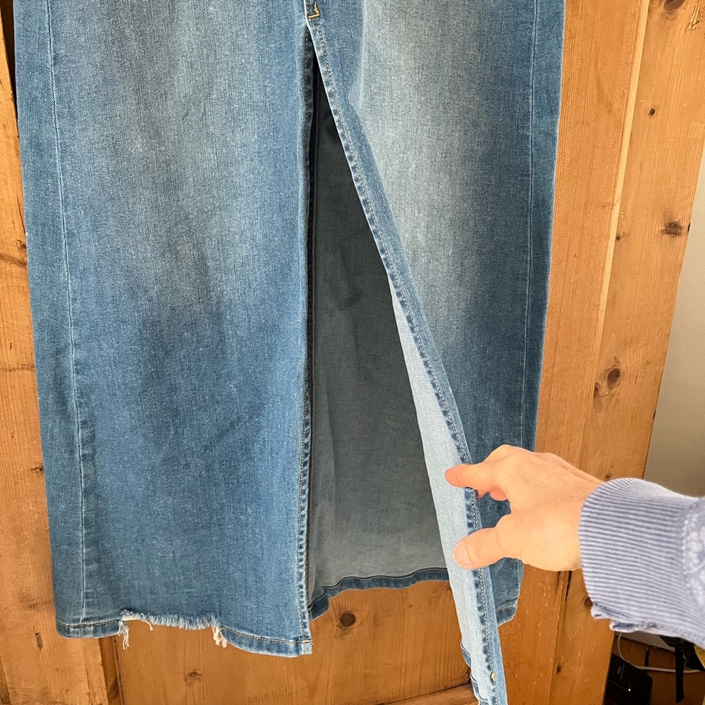 Francesca’s Long Denim Skirt with slit - Picture 4 of 7